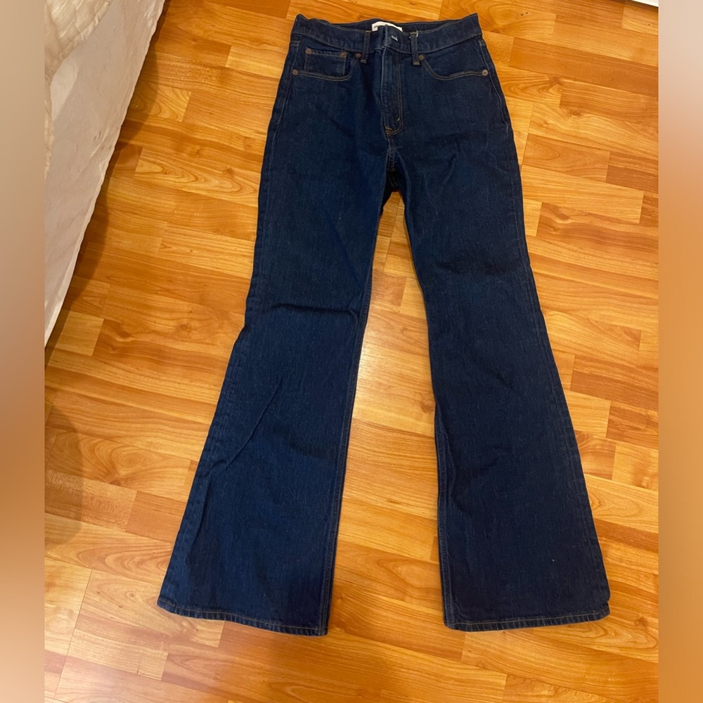 Abercrombie Vintage Flare High Rise Jeans